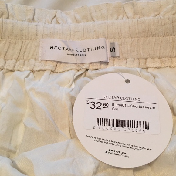 Cream Shorts - Picture 5 of 5